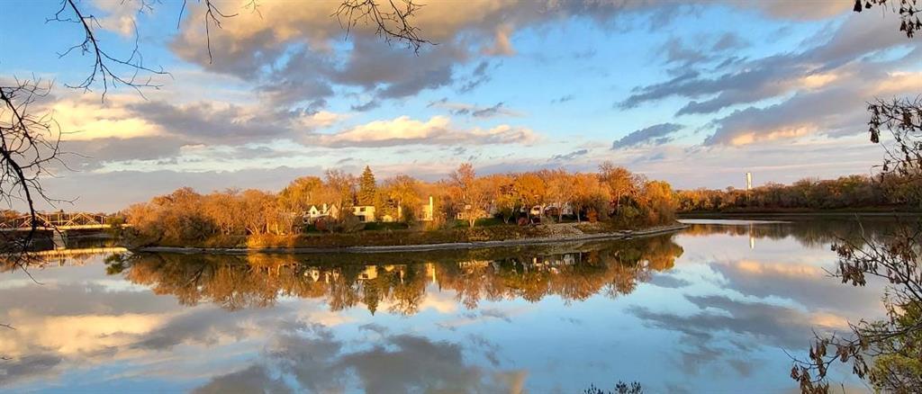 Photo 8 of 50 Riverside Drive, Winnipeg MB