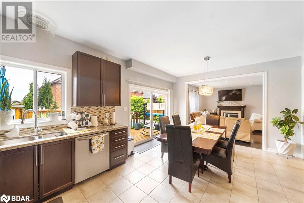 Photo 12 of 1426 Kellough Street, Innisfil ON