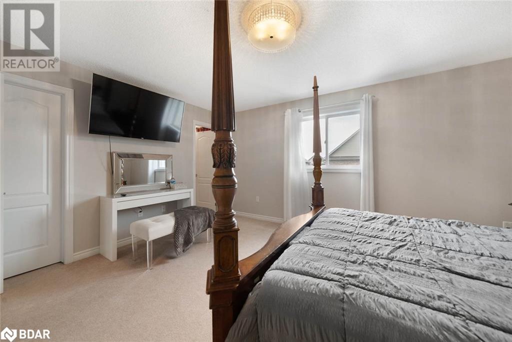 Photo 43 of 1426 Kellough Street, Innisfil ON