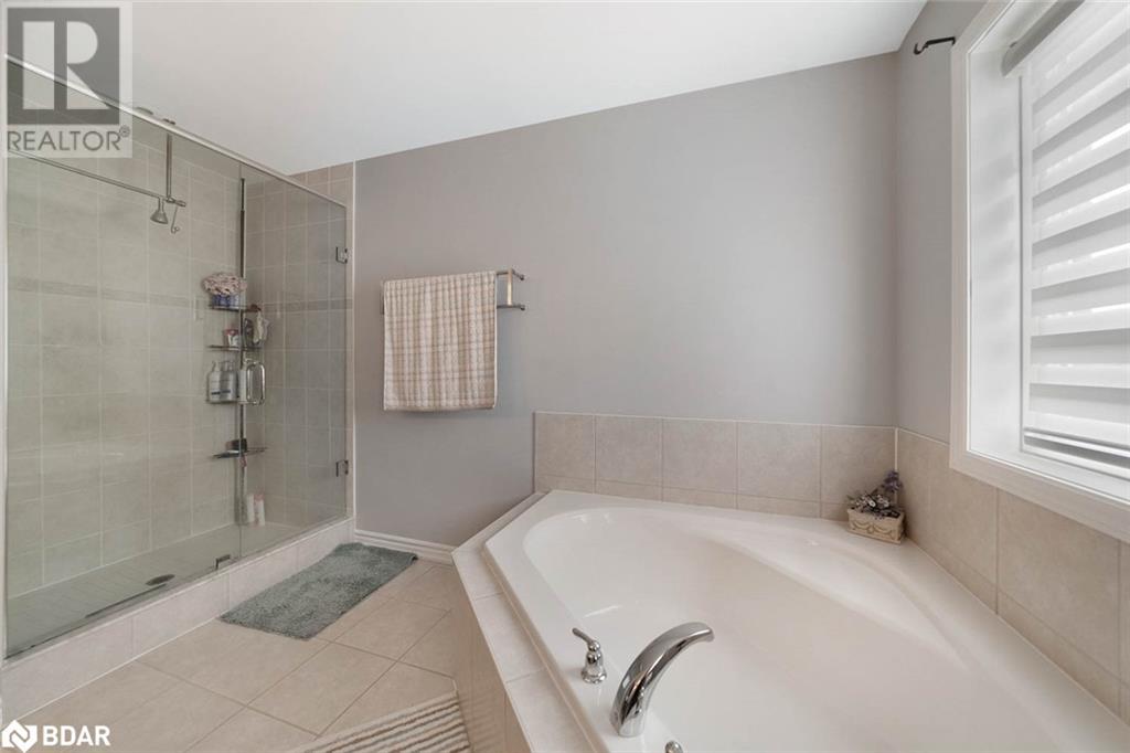 Photo 39 of 1426 Kellough Street, Innisfil ON