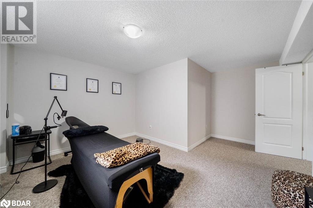 Photo 27 of 1426 Kellough Street, Innisfil ON
