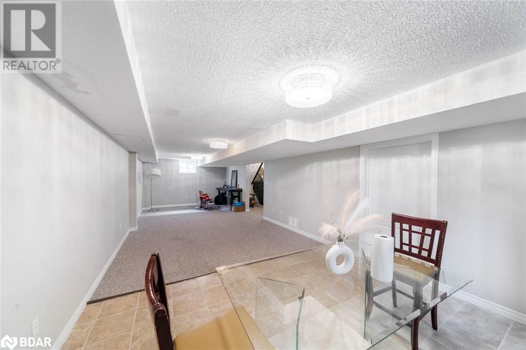 Photo 28 of 1426 Kellough Street, Innisfil ON