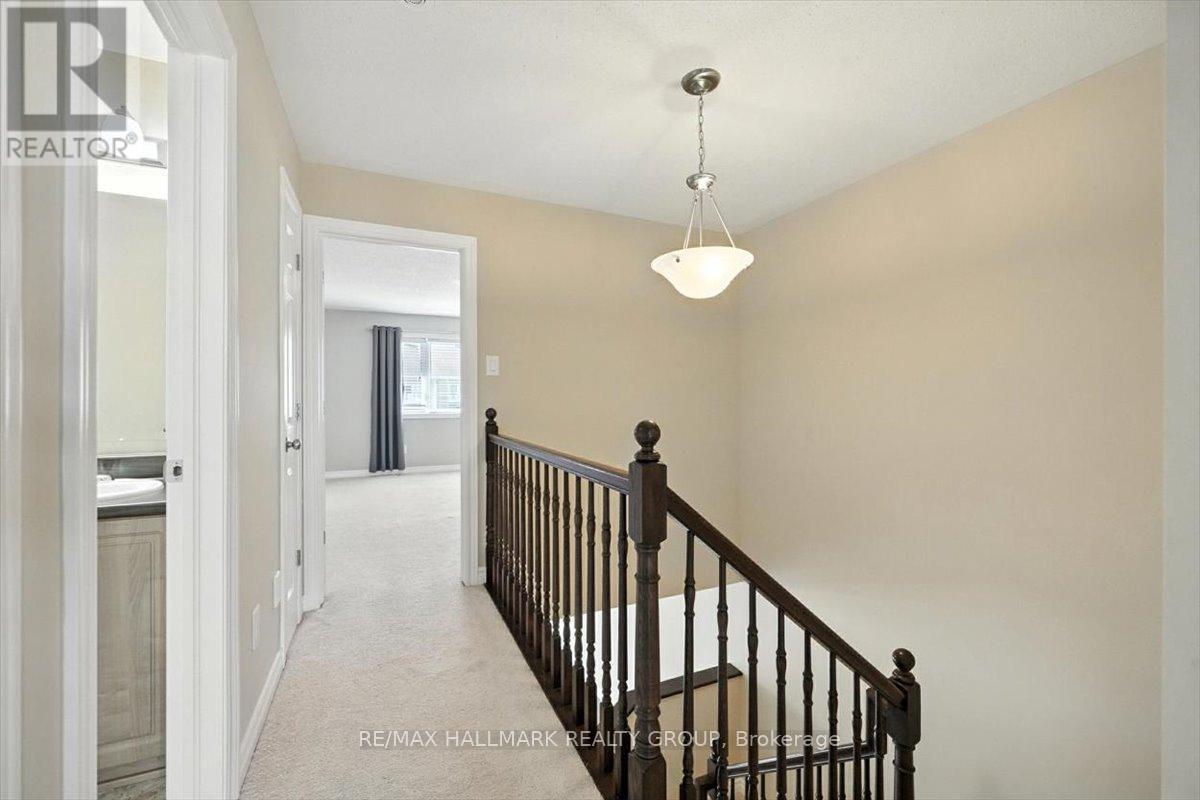 Photo 18 of 226 Gerry Lalonde Drive, Ottawa ON