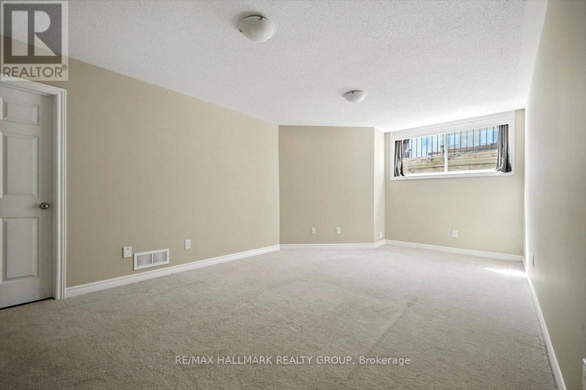 Photo 30 of 226 Gerry Lalonde Drive, Ottawa ON