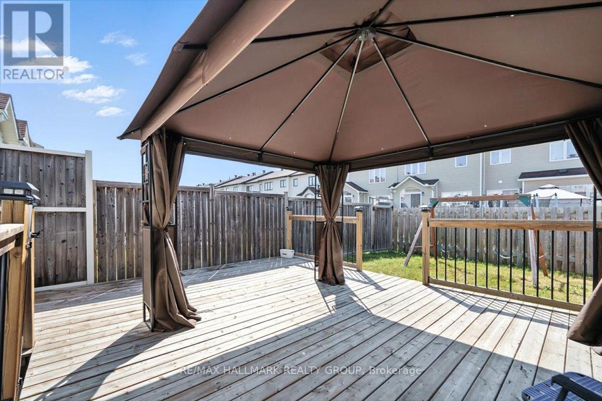 Photo 37 of 226 Gerry Lalonde Drive, Ottawa ON