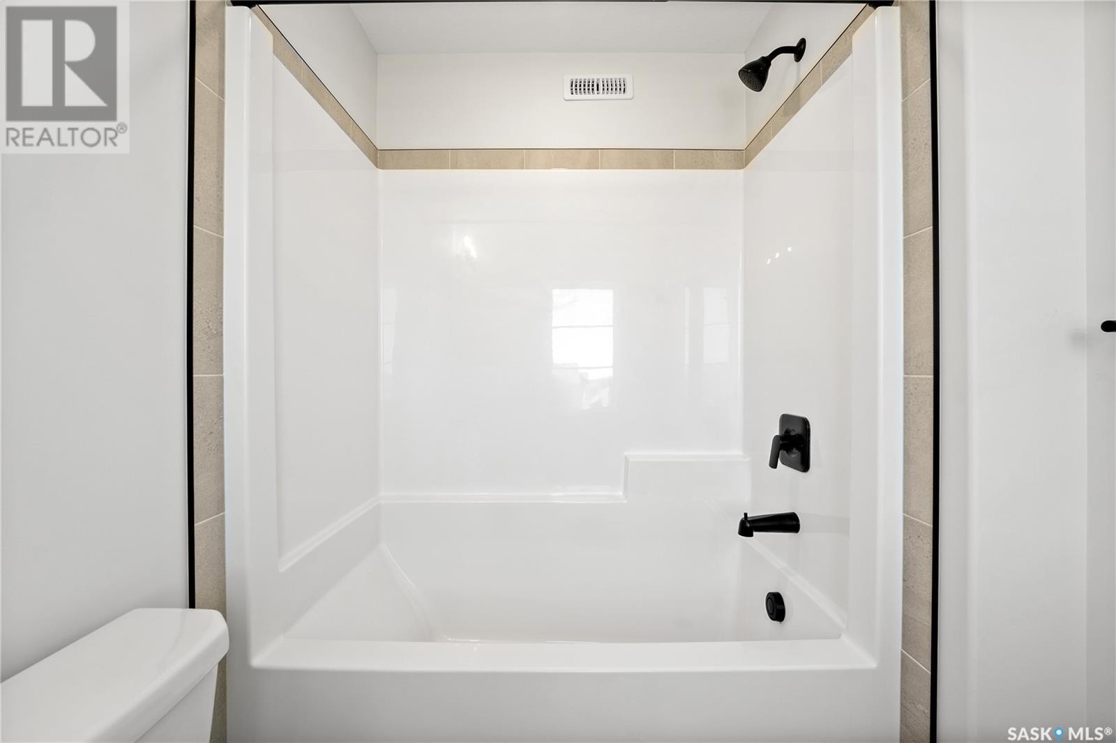 Photo 19 of 1713 Mustard Street, Regina SK