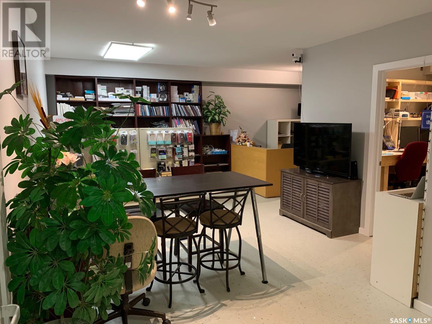 D 1402 College DRIVE - photo 3