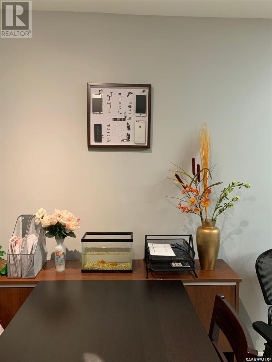 D 1402 College DRIVE — photo 8