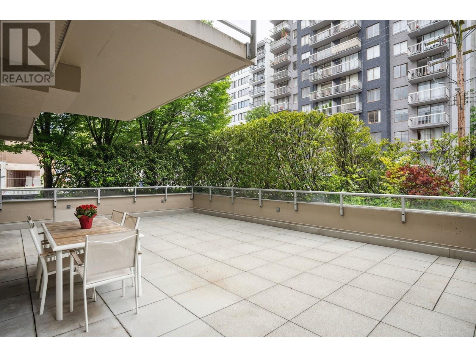 Photo 23 of 100 1688 Robson Street, Vancouver BC