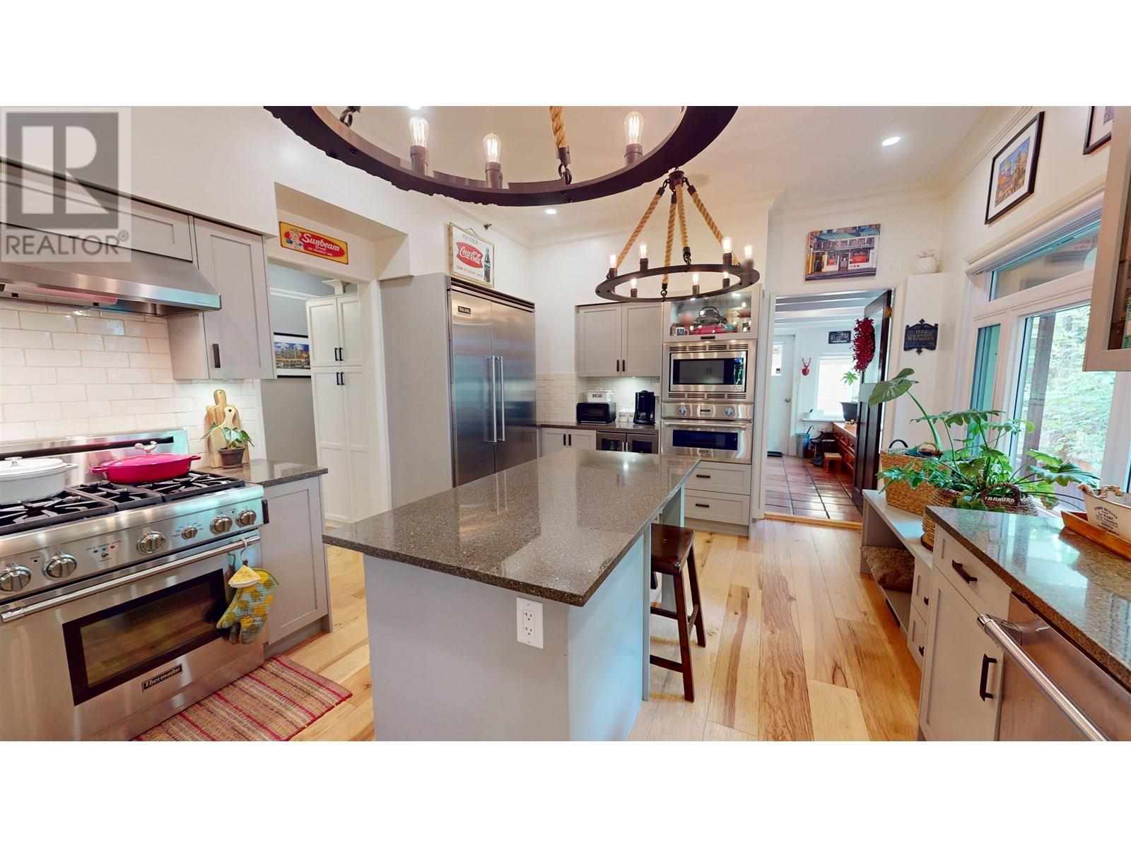 Photo 26 of 1606 E 15th Avenue, Vancouver BC