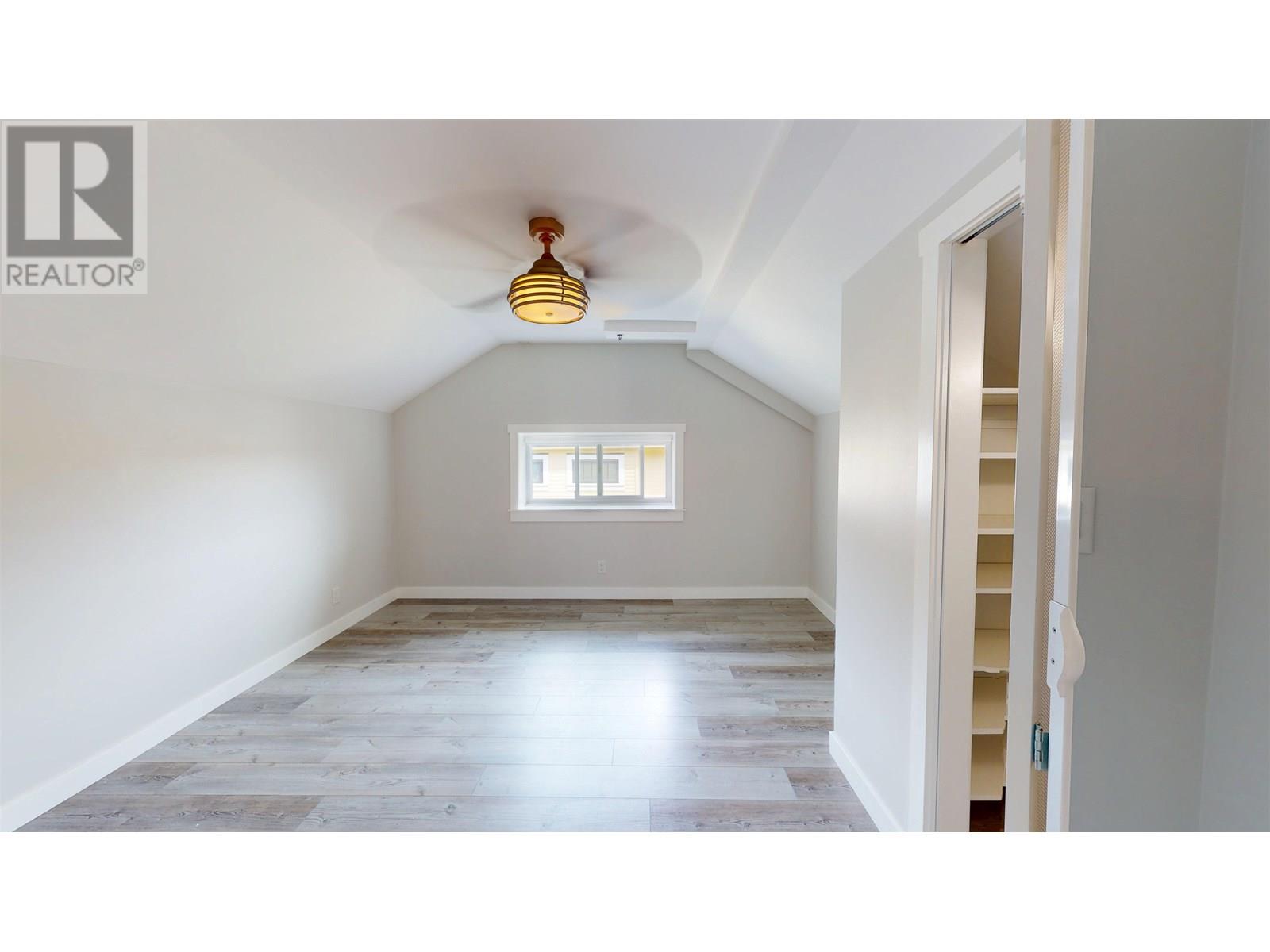 Photo 38 of 1606 E 15th Avenue, Vancouver BC