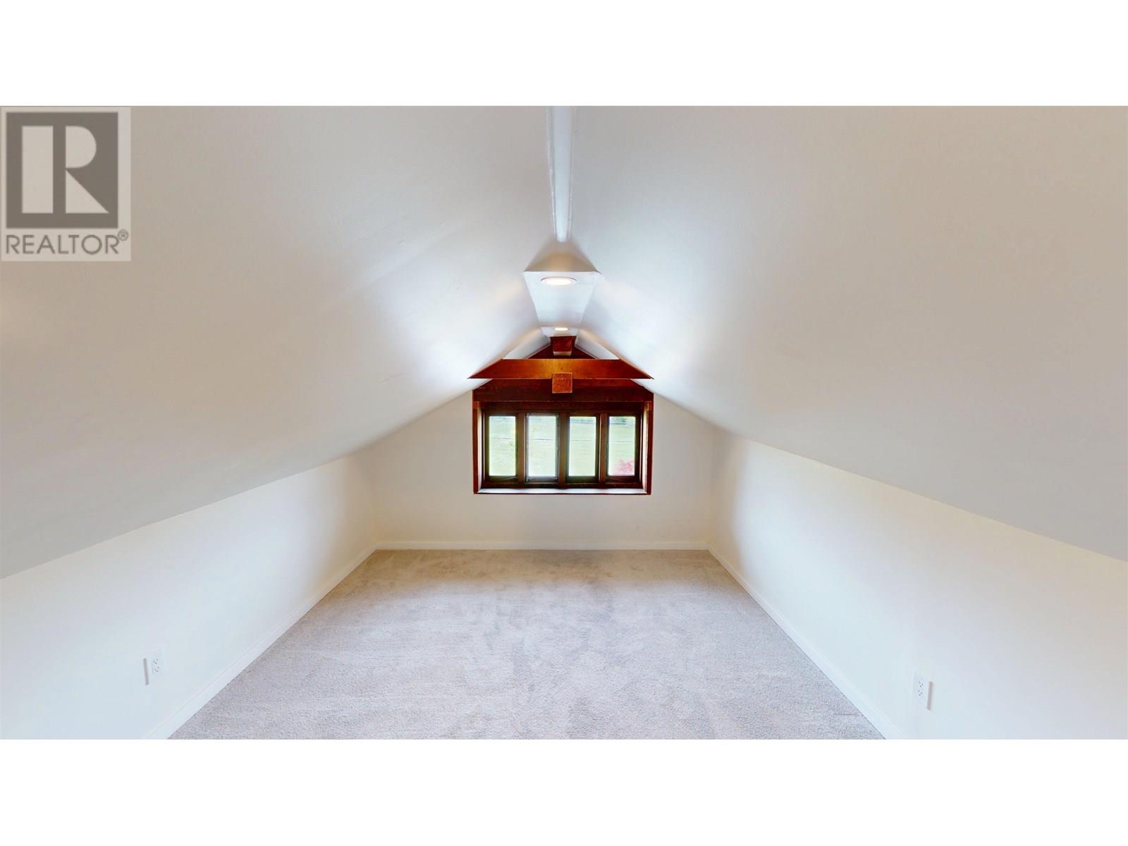 Photo 21 of 1606 E 15th Avenue, Vancouver BC