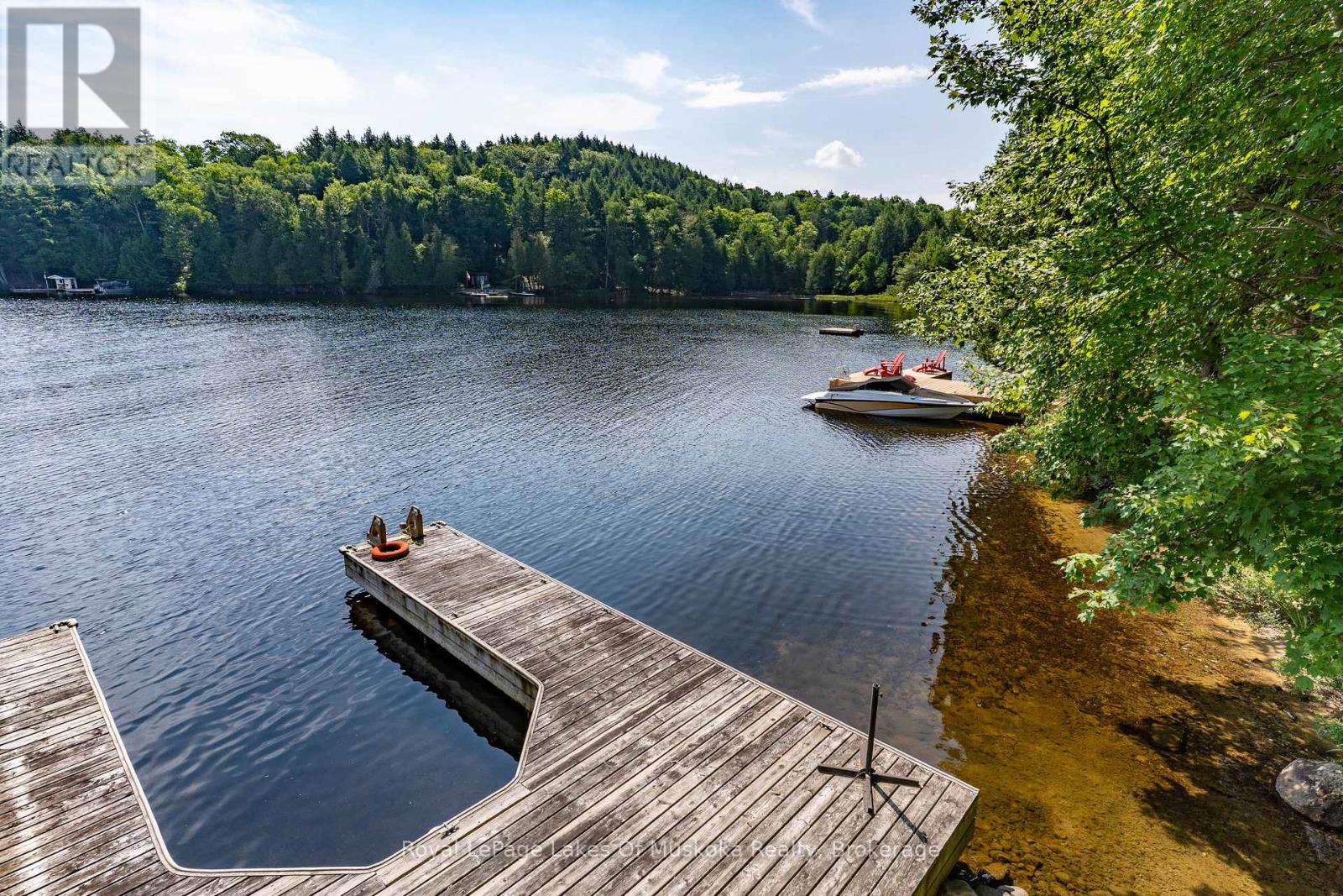 Photo 27 of 1024 1025 White Pines Road, Lake Of Bays ON