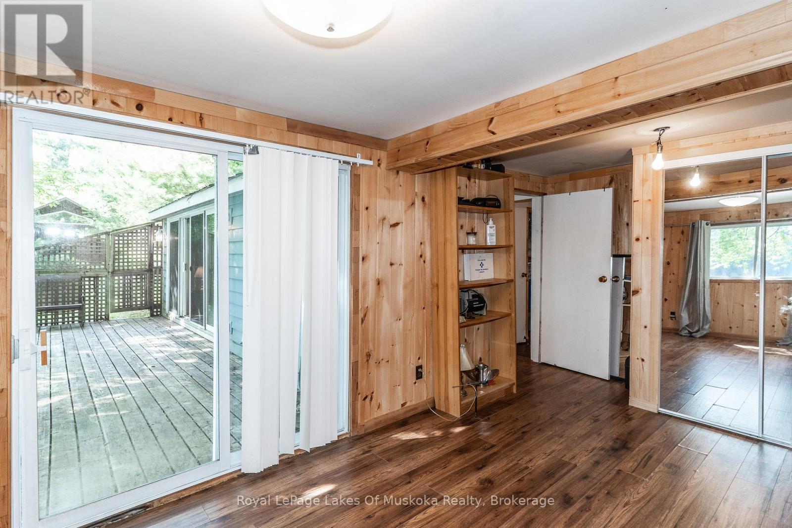 Photo 9 of 1024 1025 White Pines Road, Lake Of Bays ON