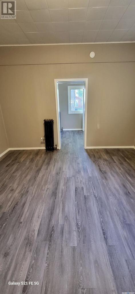 Photo 5 of 2346 Winnipeg Street, Regina SK