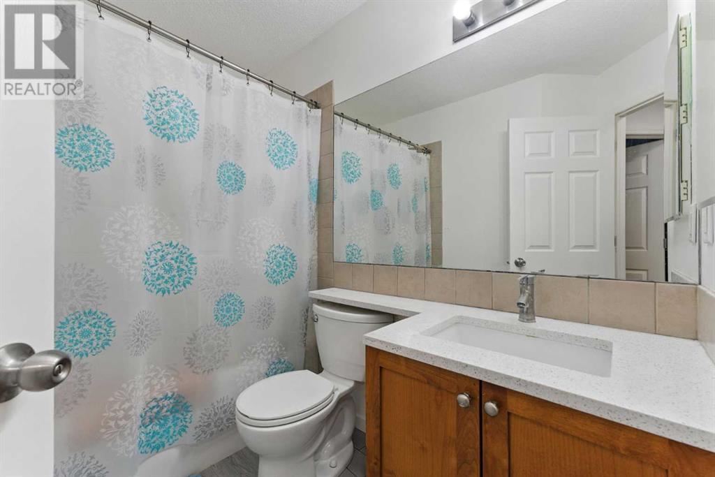 Single Family House for Sale in  Covemeadow Close NE Coventry Hills Calgary 