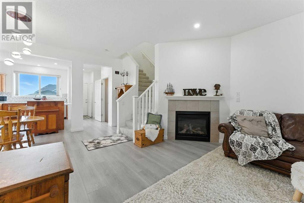 Single Family House for Sale in  Covemeadow Close NE Coventry Hills Calgary 