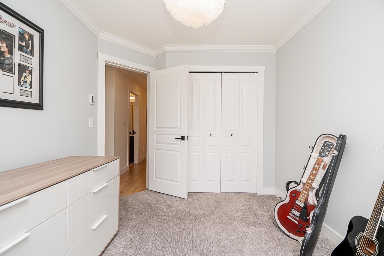 Photo 17 of 34 18828 69 Avenue, Surrey BC