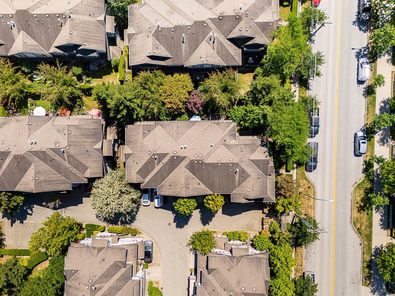Photo 6 of 34 18828 69 Avenue, Surrey BC
