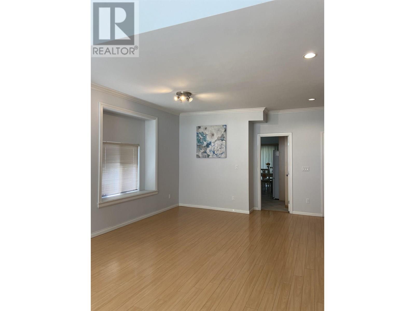 Photo 8 of 5989 Rumble Street, Burnaby BC
