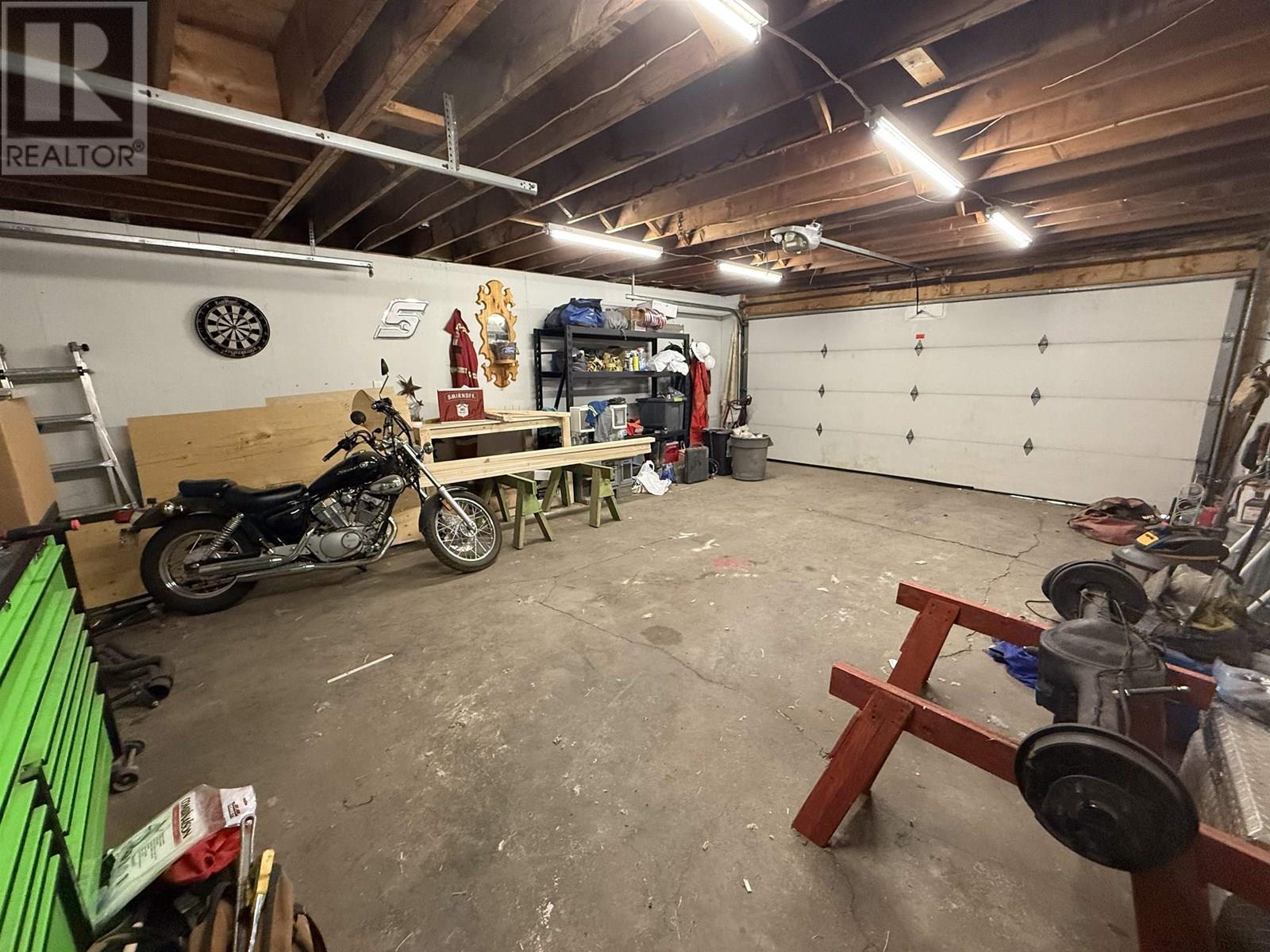 Photo 15 of 9527 112 Avenue, Fort St John BC