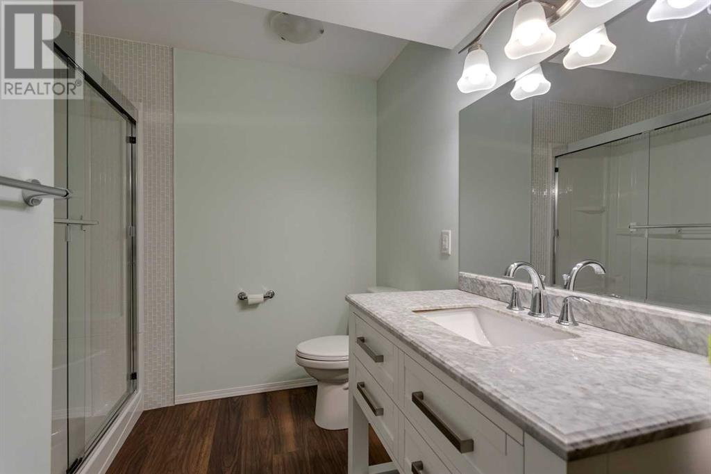 Single Family House 3 Level for Sale in  Silver Springs Road NW Silver Springs Calgary 