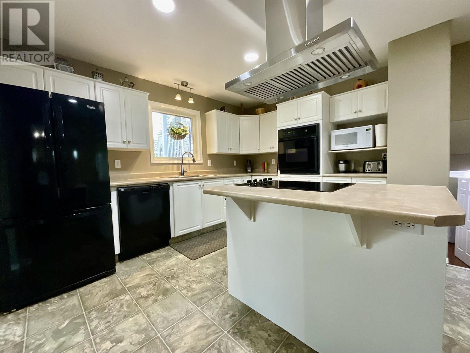 2802 OTTER ROAD, Quesnel