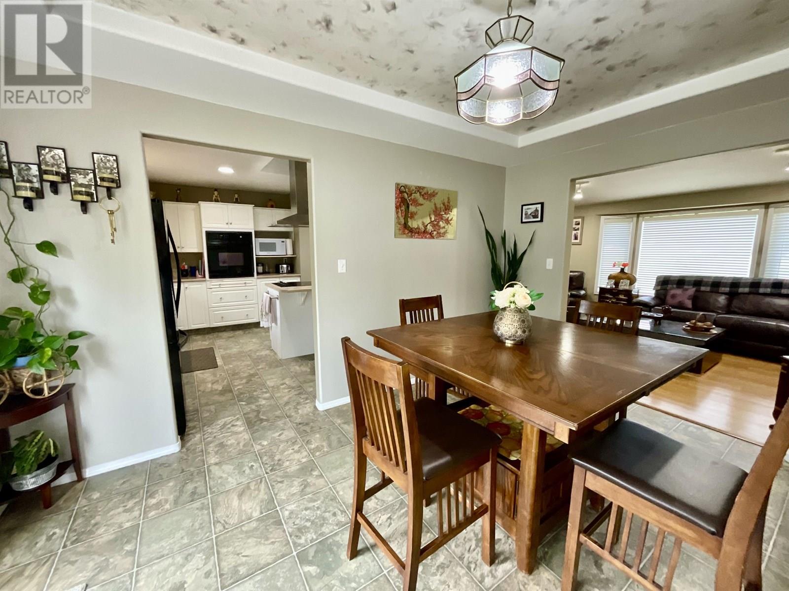 2802 OTTER ROAD, Quesnel