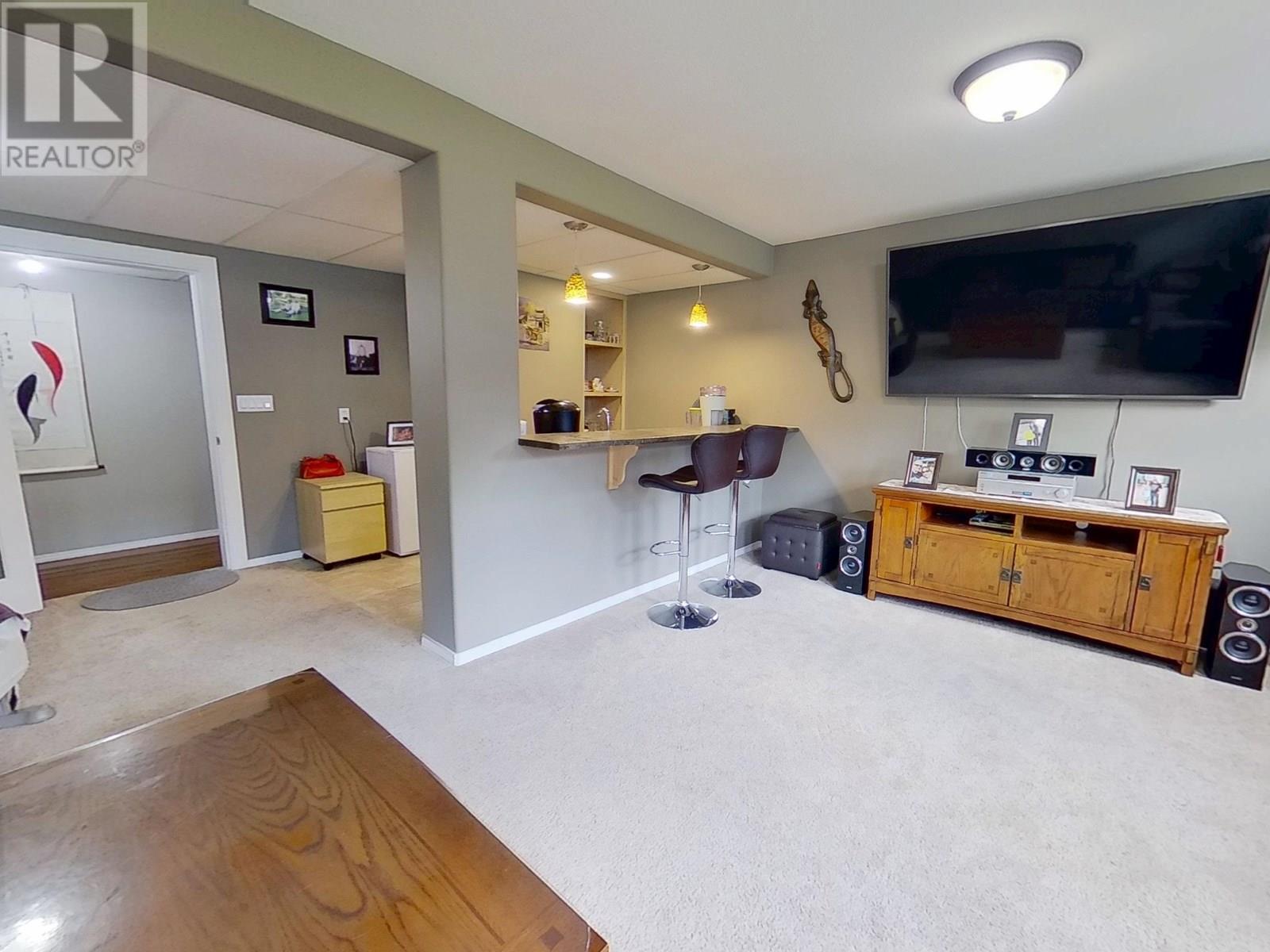 2802 OTTER ROAD, Quesnel