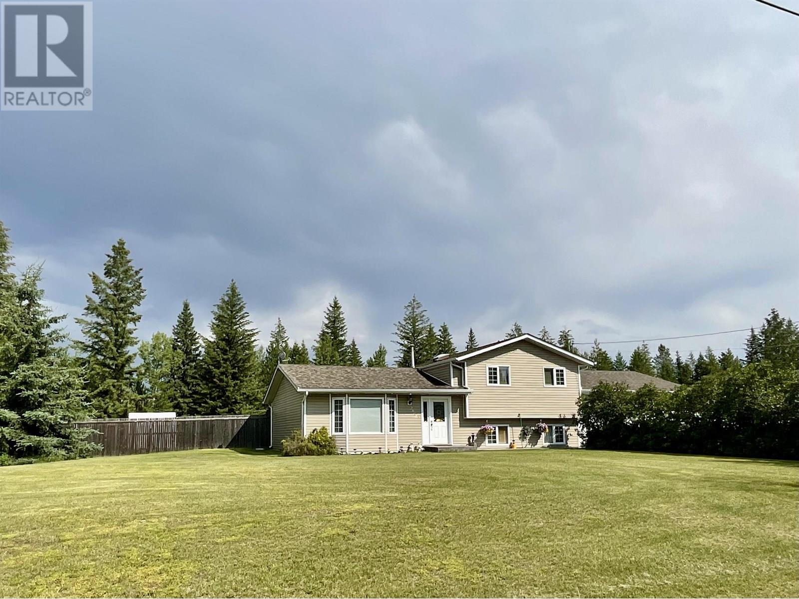 2802 OTTER ROAD, Quesnel