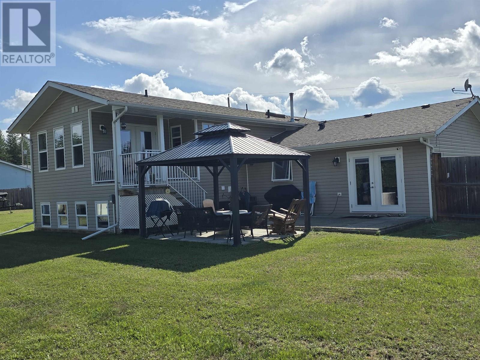 2802 OTTER ROAD, Quesnel