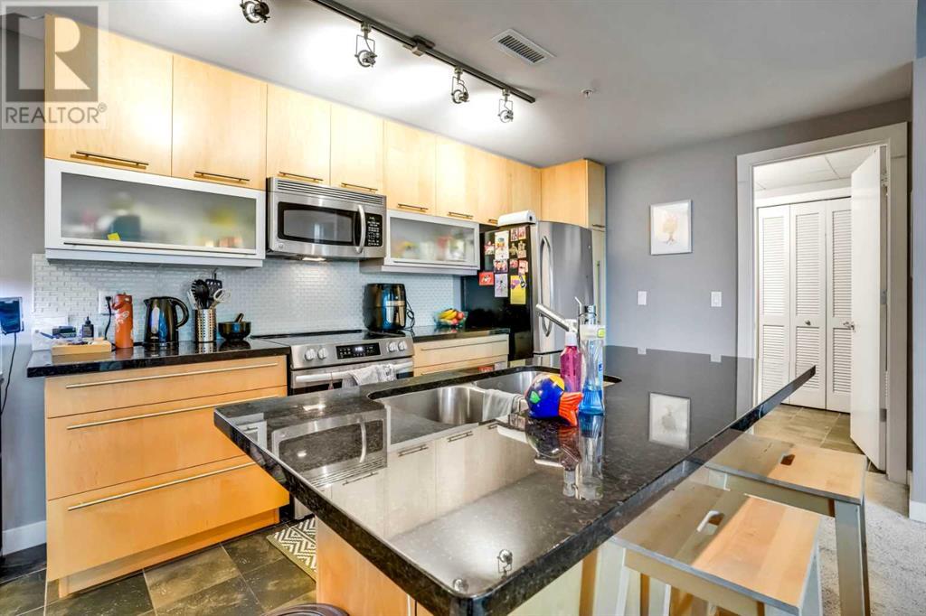 Photo 7 of 1307 215 13 Avenue Sw, Calgary AB