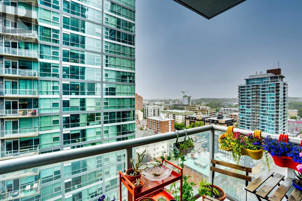 Photo 17 of 1307 215 13 Avenue Sw, Calgary AB