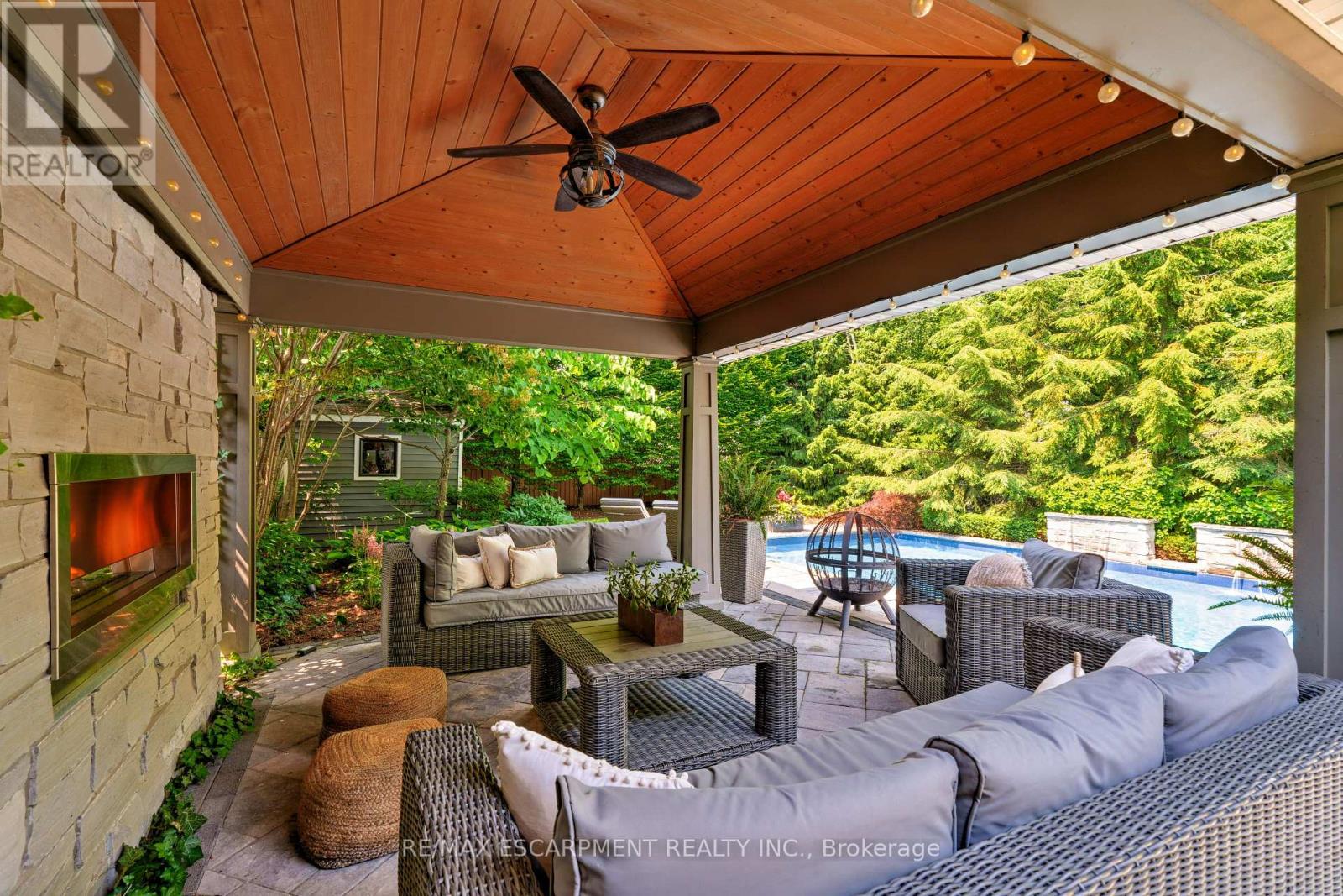 Photo 39 of 640 George Street, Burlington ON