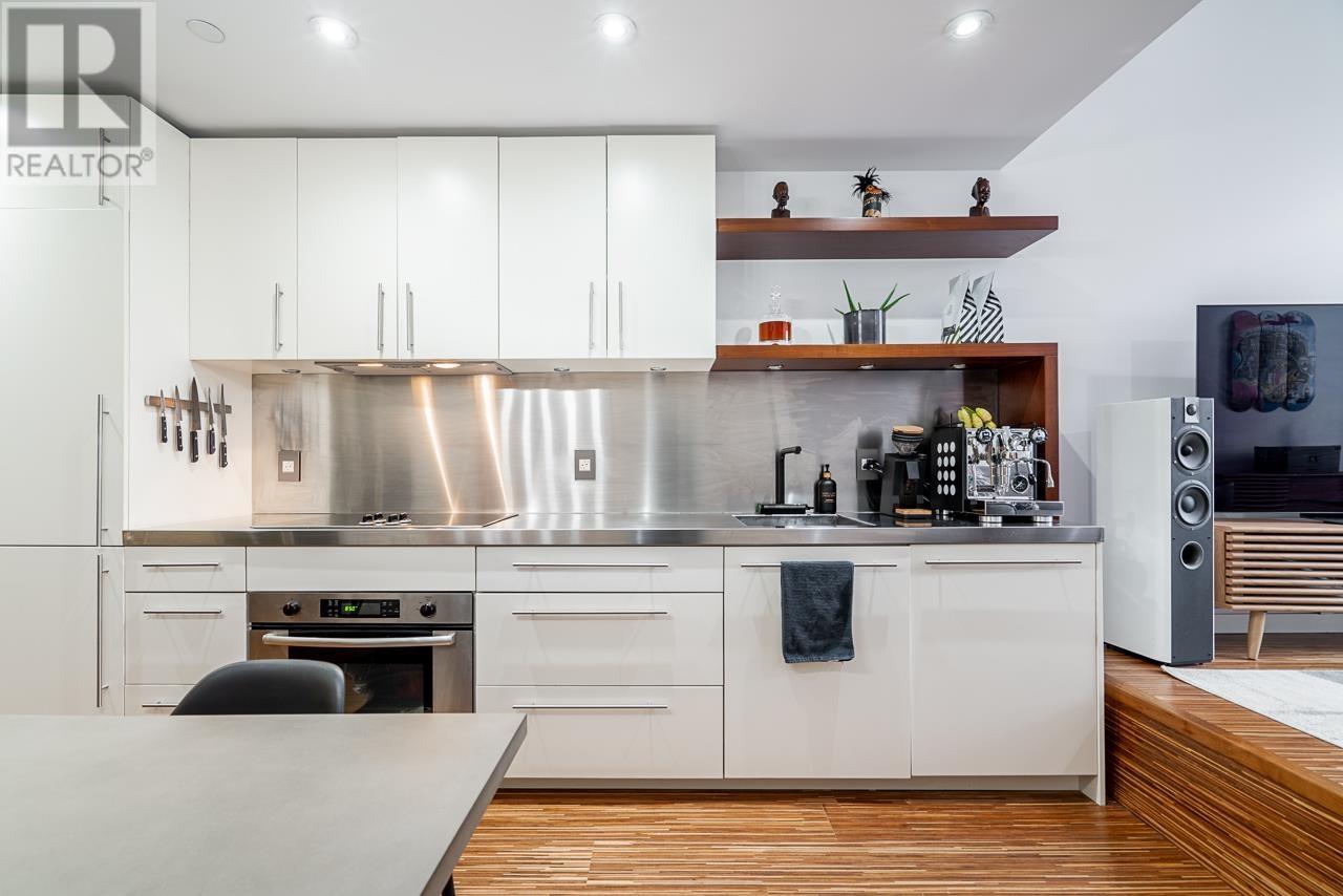 Photo 10 of 211 36 Water Street, Vancouver BC