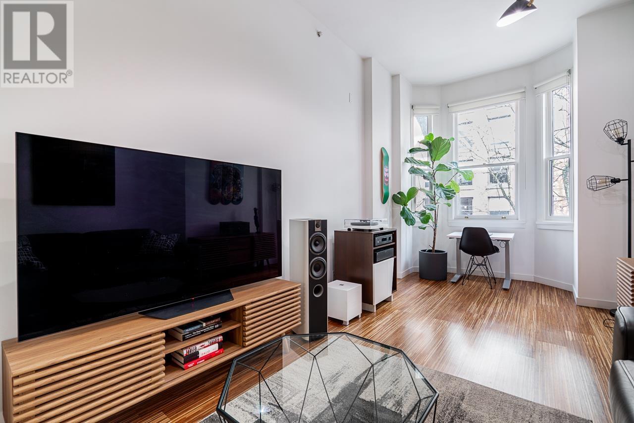 Photo 3 of 211 36 Water Street, Vancouver BC