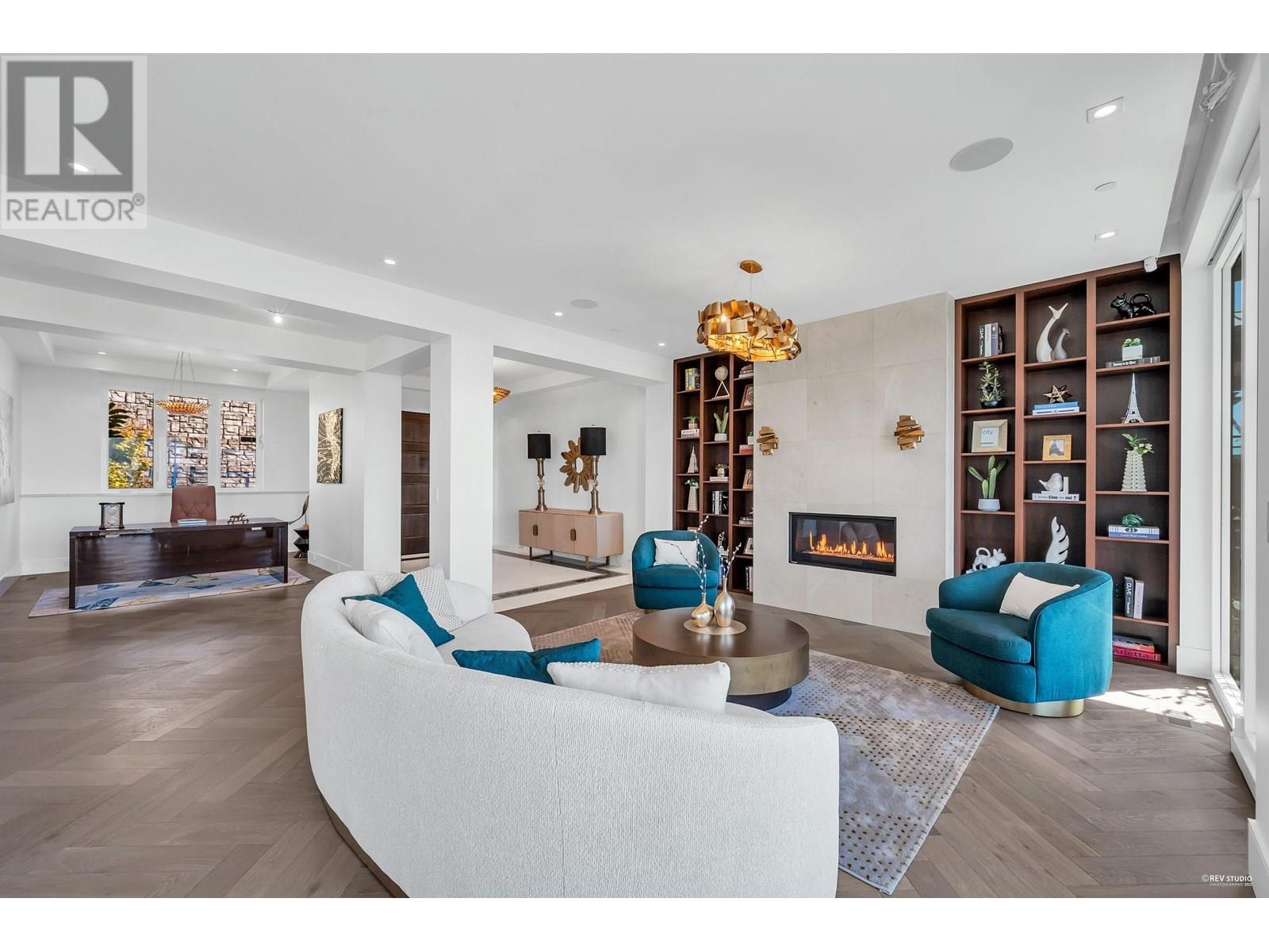 Photo 9 of 2111 Union Court, West Vancouver BC