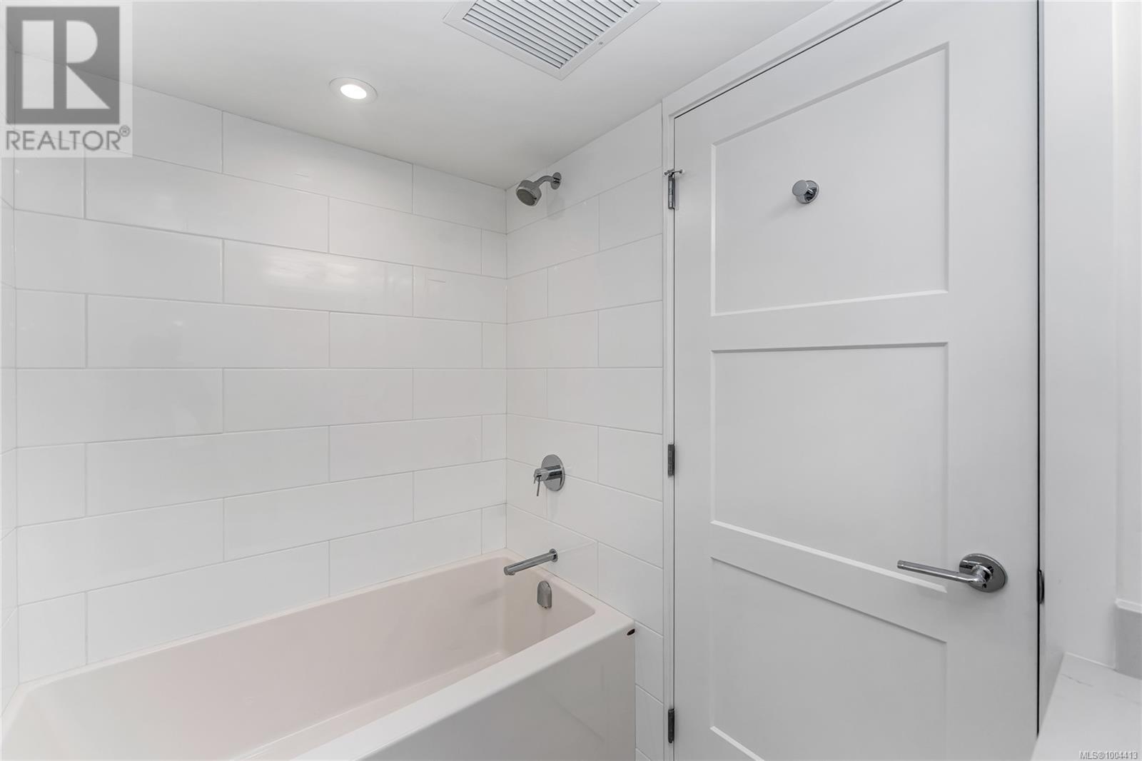 Single Family House Character for Sale in  C  Richardson St 1224 Richardson Victoria 