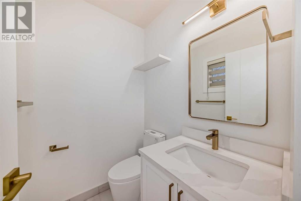 Single Family House Bungalow for Sale in  Huntbourne Hill NE Huntington Hills Calgary 