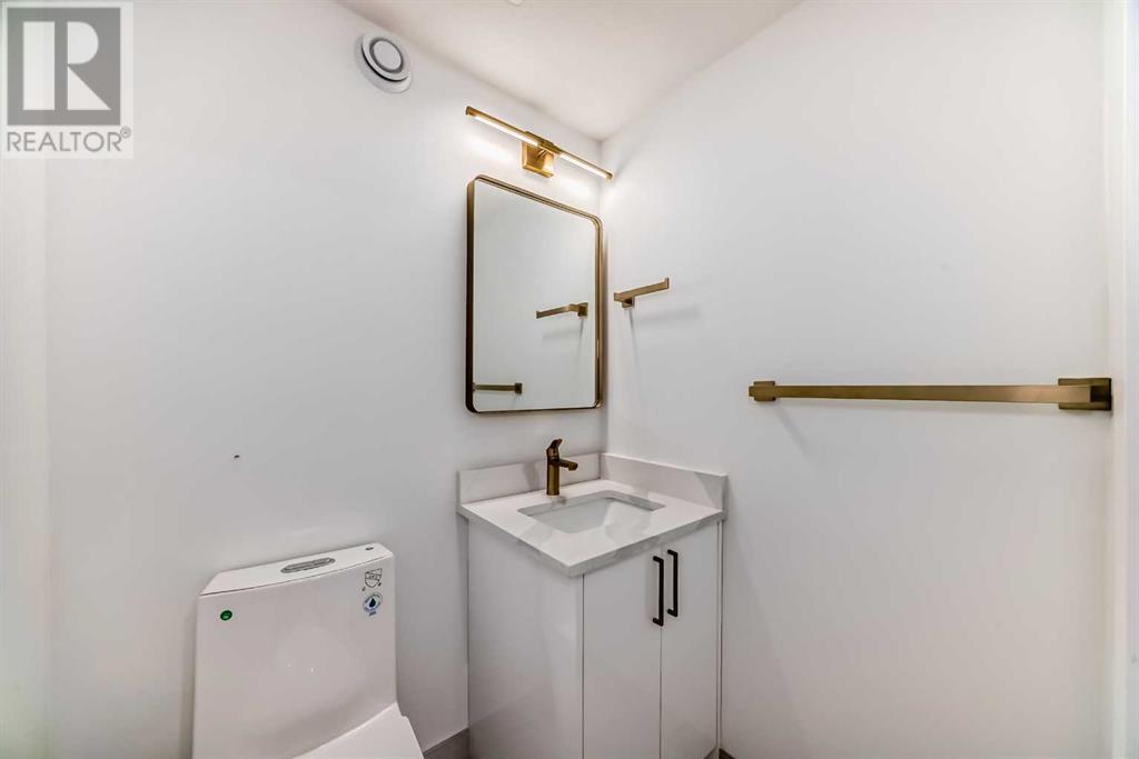 Single Family House Bungalow for Sale in  Huntbourne Hill NE Huntington Hills Calgary 