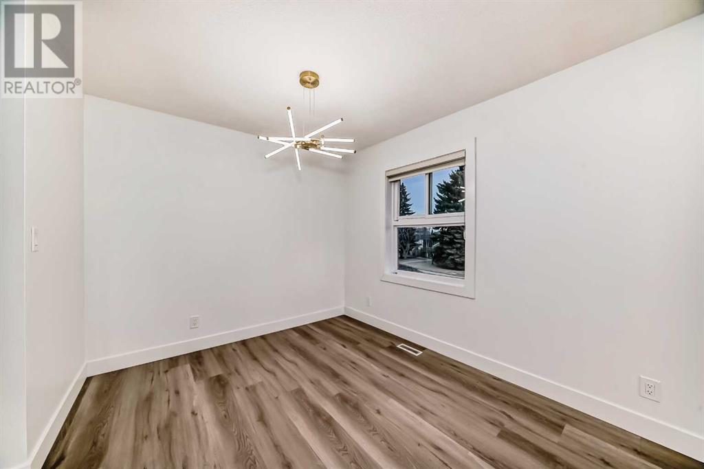 Single Family House Bungalow for Sale in  Huntbourne Hill NE Huntington Hills Calgary 