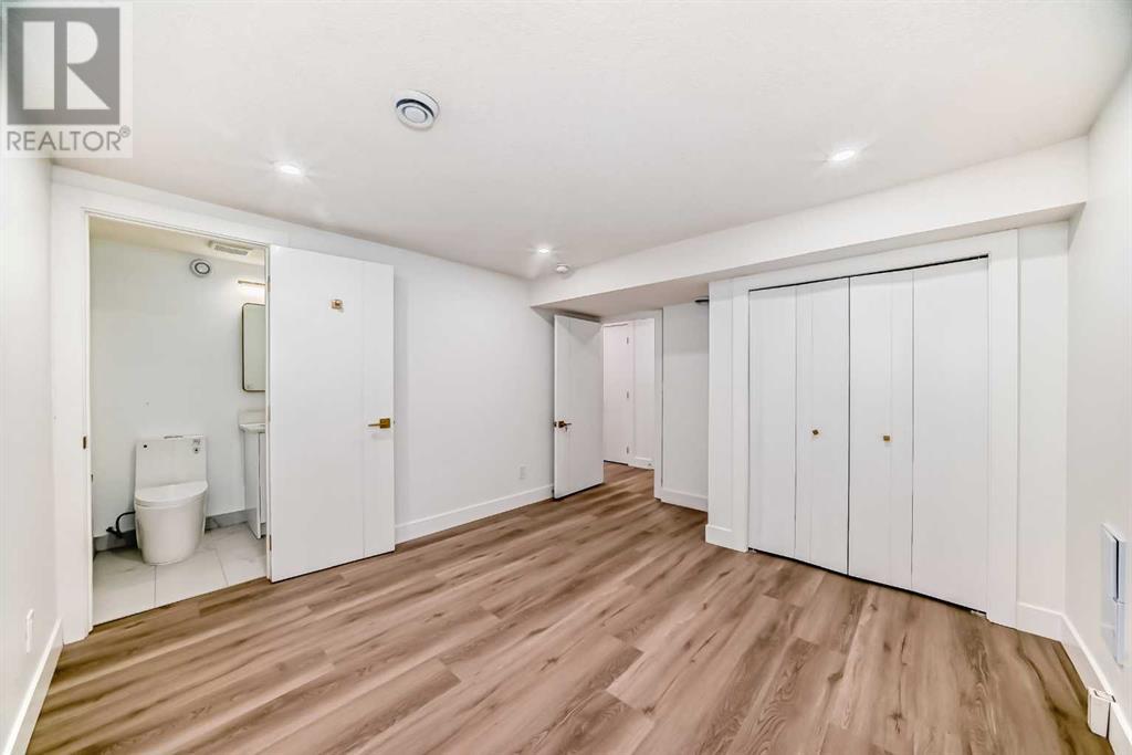 Single Family House Bungalow for Sale in  Huntbourne Hill NE Huntington Hills Calgary 