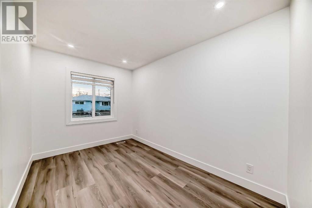 Single Family House Bungalow for Sale in  Huntbourne Hill NE Huntington Hills Calgary 