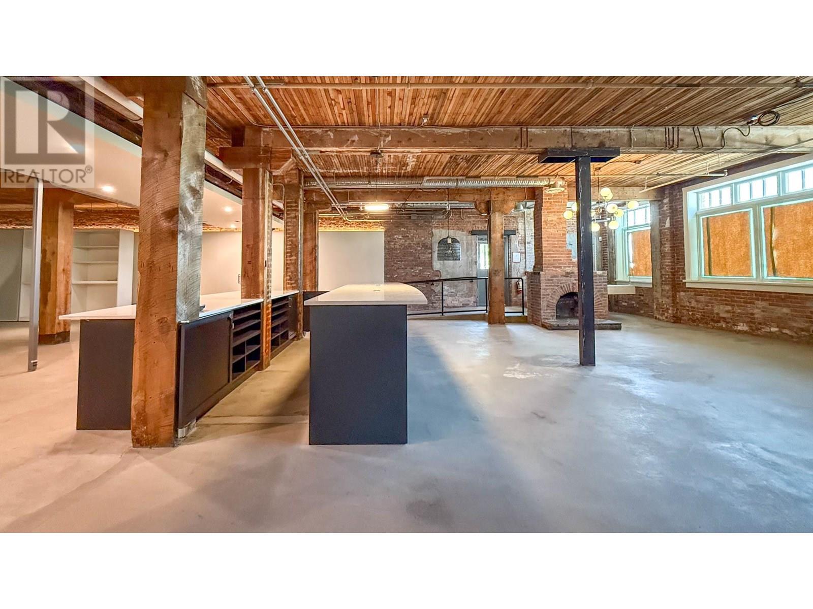 1264 Ellis Street, Kelowna