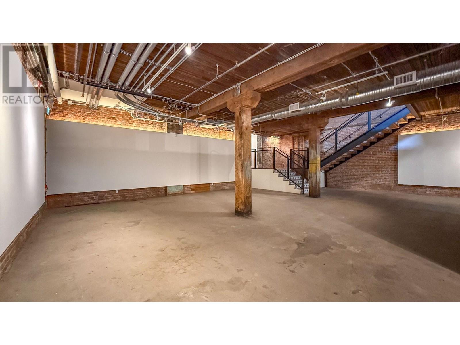 1264 Ellis Street, Kelowna
