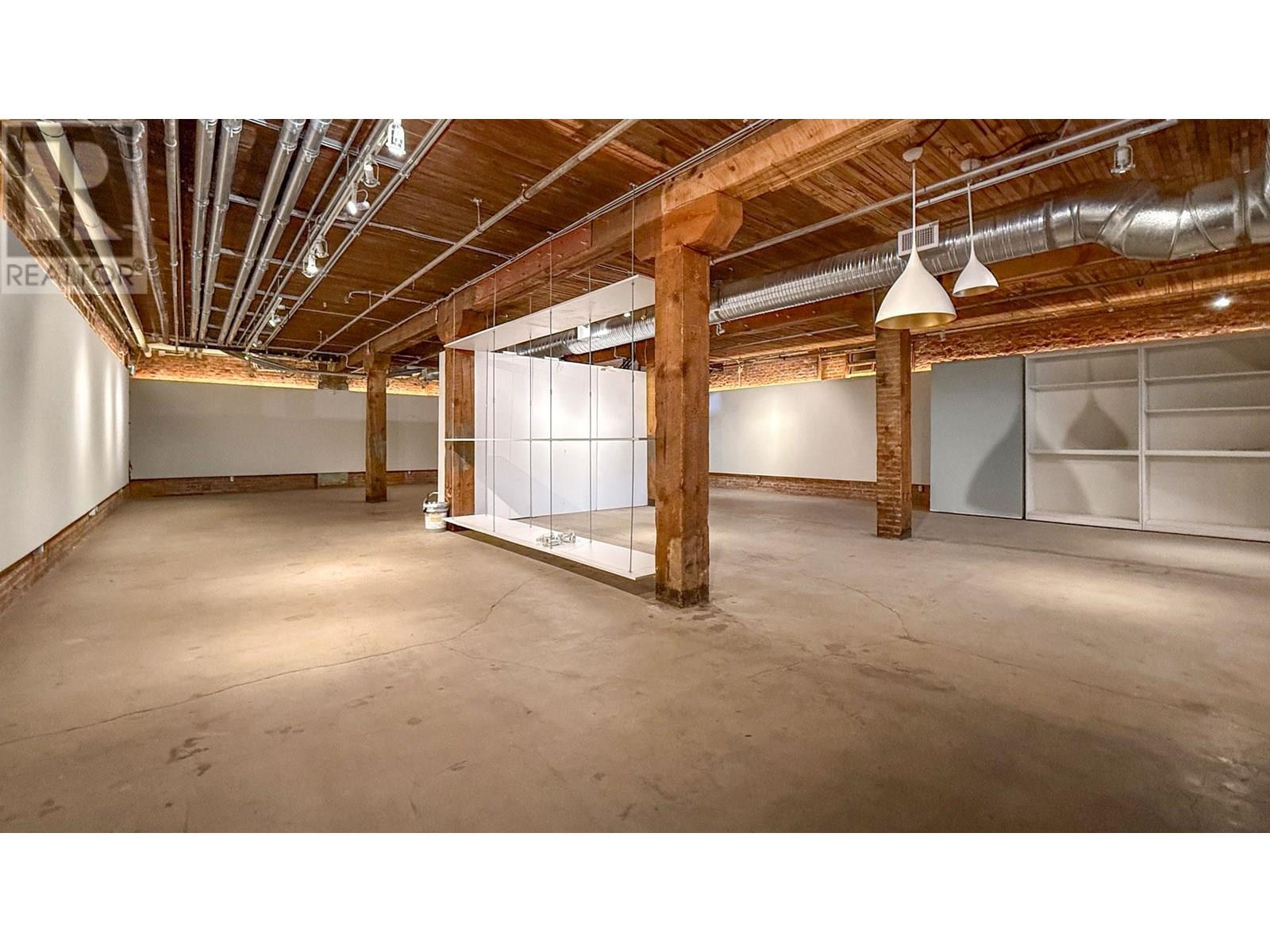 1264 Ellis Street, Kelowna