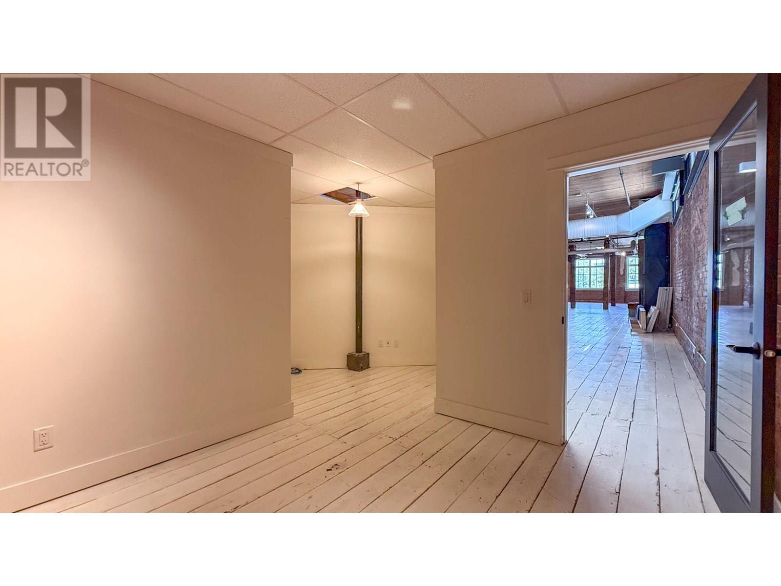 1264 Ellis Street, Kelowna