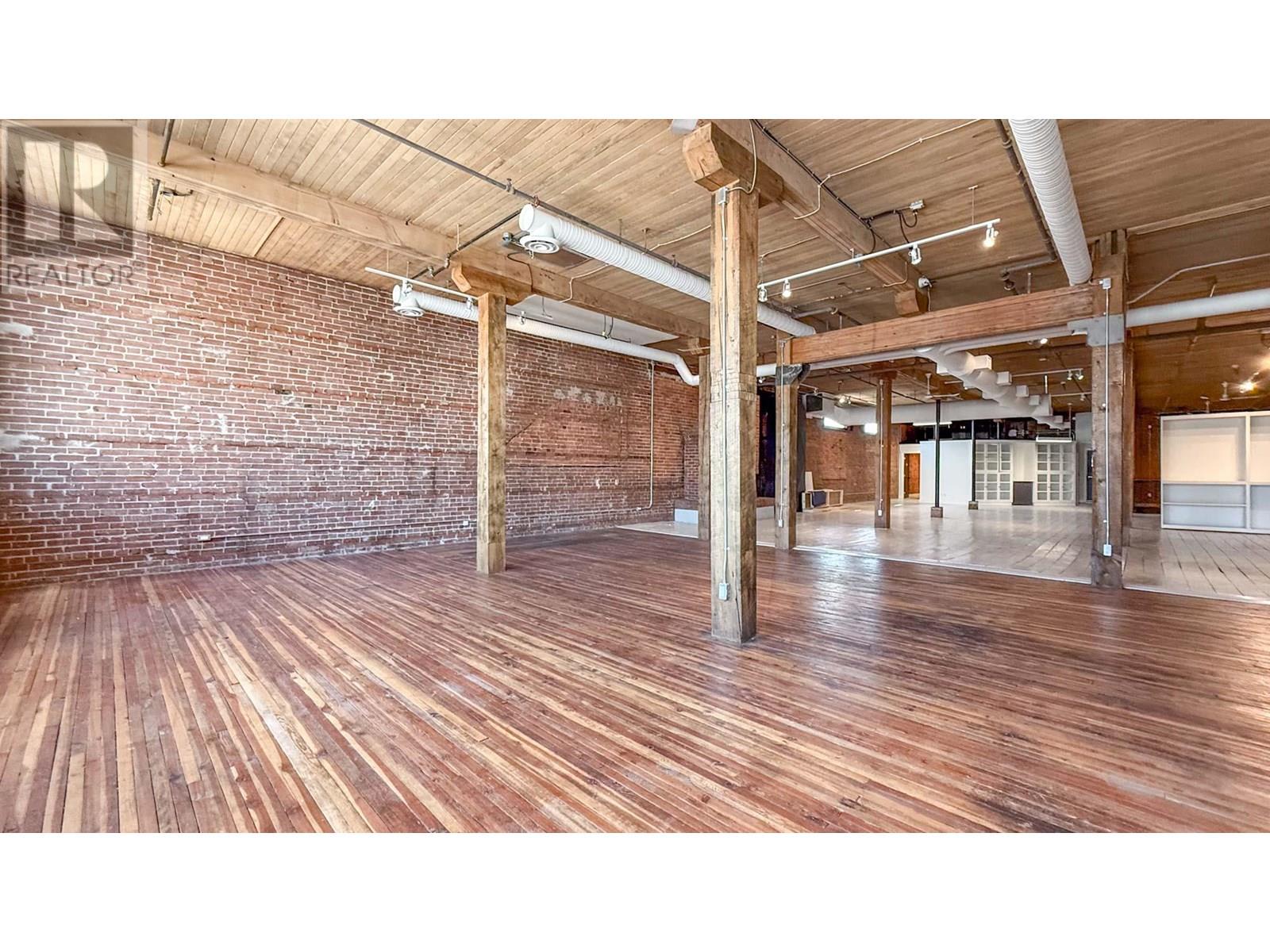 1264 Ellis Street, Kelowna