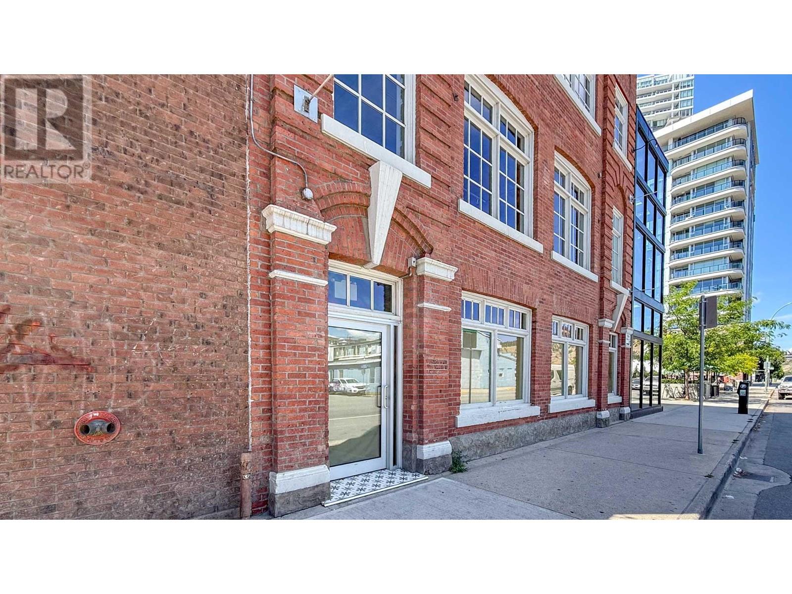 1264 Ellis Street, Kelowna