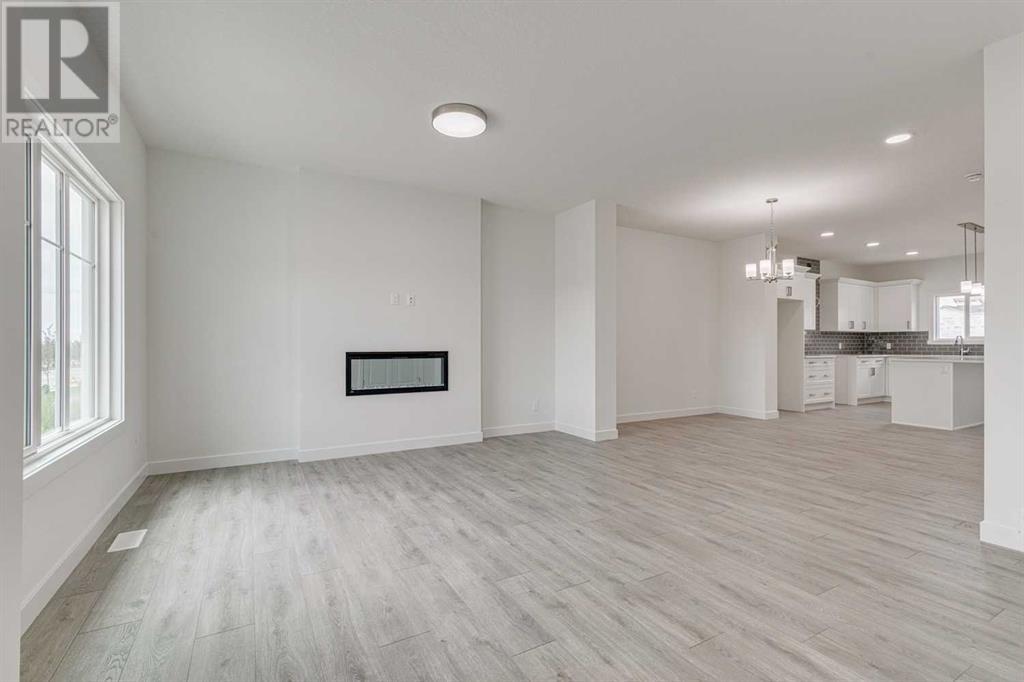 Single Family House for Sale in  Sheriff King Street Pine Creek Calgary 